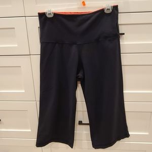 Lululemon high waist wide leg crop pants